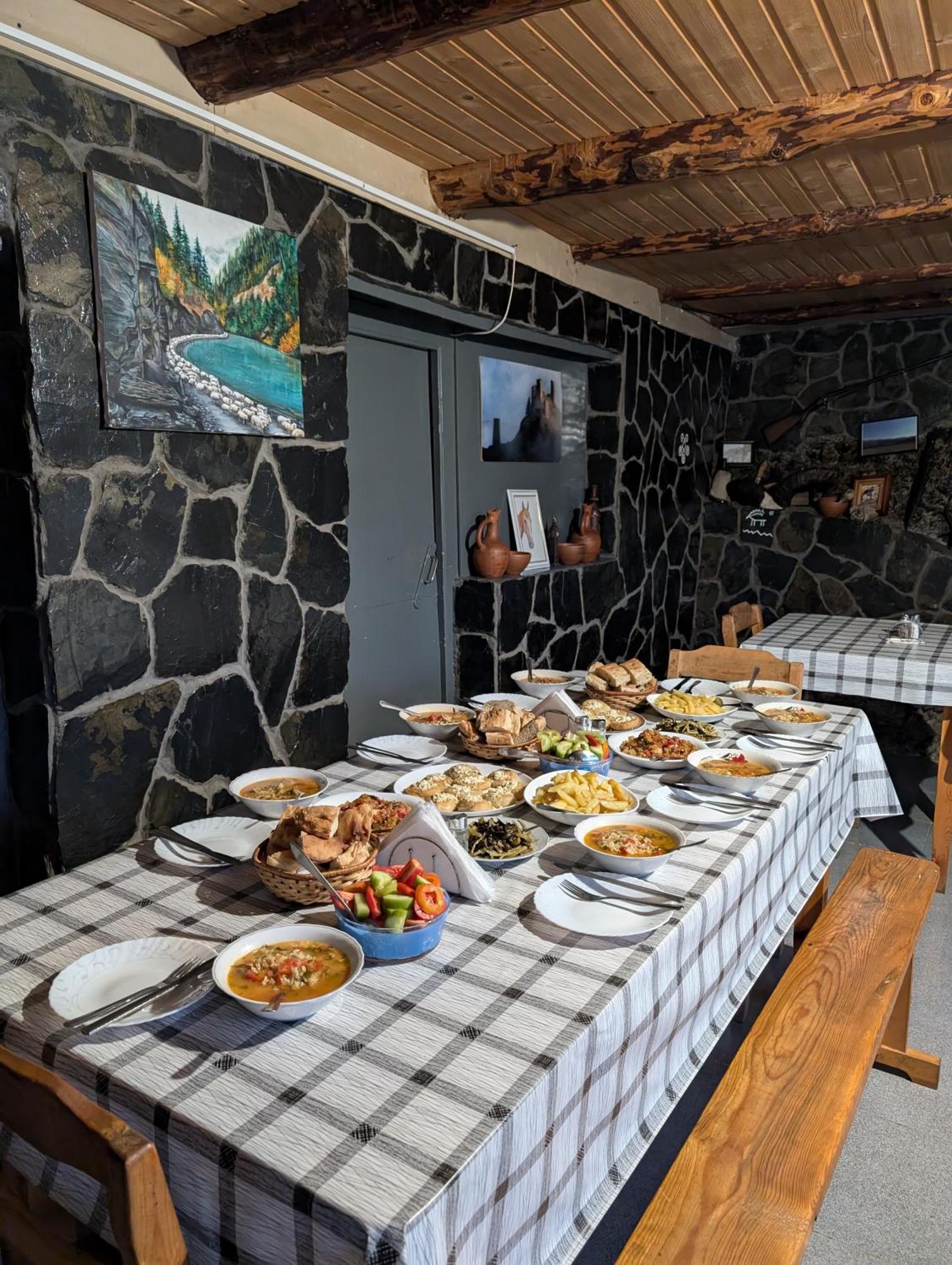 Guesthouse Javakhe Omalo Eksteriør bilde